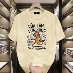 Áo Thun Unisex Nam Nữ Câu nói Hài Hước VỪA LÀM VỪA KHÓC chất cotton 100% co giãn 4 chiều 2