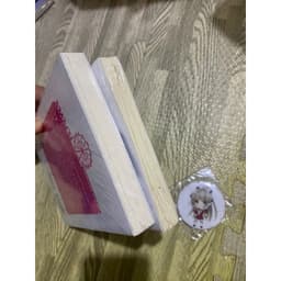 (seal+hh) Bộ 2q vở LN AMAGI Công Viên Rực Rỡ tập 1,2 nguyên seal kèm huy hiệu 5