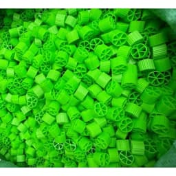 Hạt lọc Kaldnes màu xanh, đỏ, đen cao cấp - Vật liệu lọc kanet cho bể cá cảnh, hồ cá thủy sinh 7