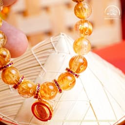 Ngọc Đan Tâm - Vòng Tay Thạch Anh Tóc Vàng Đồng Trục Vip 9mm Phối Charm - Mệnh Kim & Mệnh Thổ 6