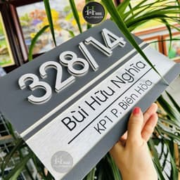 Biển Số Nhà Nền Ghi Sần Chữ Bạc Xước – Số Nổi 8mm Cao Cấp – Bảng Địa Chỉ Nhà Hiện Đại 3