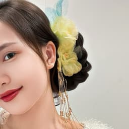 Kẹp hoa tua rua sang trọng tinh tế, kết hợp áo dài, cổ trang 1