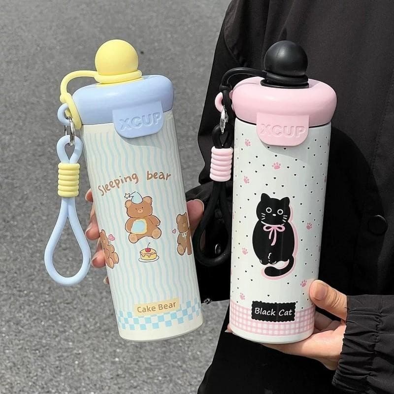 Bình Giữ Nhiệt 600ML Hoạ Tiết Mèo Con Dễ Thương Tặng Móc Khóa Trang Trí