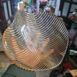 Đĩa Thuỷ Tinh Hình Lá 24cm 2