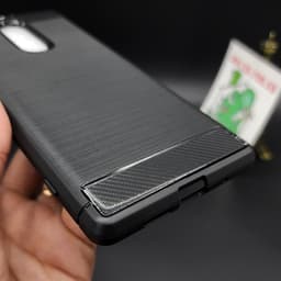Ốp Lưng SONY XPERIA 1 / XZ4 Vân 3D Carbon Phay Xước Chống Sốc 7