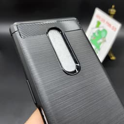 Ốp Lưng SONY XPERIA 1 / XZ4 Vân 3D Carbon Phay Xước Chống Sốc 6