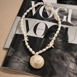 Vòng Cổ Dây Chuyền Ngọc Trai Nhân Tạo Mặt Ốc Sò - Quà Tặng Vibe Ocean Charm, Thanh Lịch, Phong Cách Hàn Quốc 3