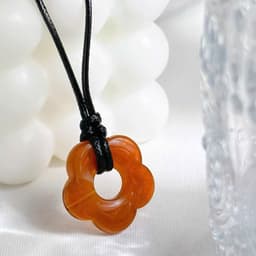 Vòng Cổ Nữ Mặt Hoa Năm Cánh Đỏ - Quà Tặng Vibe Ocean Charm, Xinh, Phong Cách Hàn Quốc, Thời Trang Sang Trọng 7