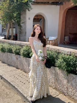 [Sẵn] [Tặng Khăn Cổ] Váy Đi Biển Chất Liệu Voan Chấm Bi Vibe Nàng Thơ Phù Hợp Đi Biển Mặc Hàng Ngày Chali V141 8