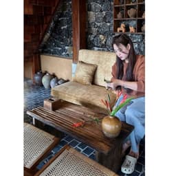 Bàn Trà Bệt Gỗ Lũa Pơ Mu Tự Nhiên, Bàn Sofa Từ Ván Lợp Mộc Mạc - Xưởng Mộc Maido 8