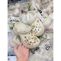 Dép Sục Nữ Super Bae Cao 8cm Tặng Kèm Charm 6