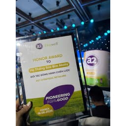 Sữa tươi nguyên kem a2 Immune Lactoferrin hỗ trợ tăng đề kháng on 900gram 2