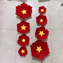Set 8 hoa đỏ sao vàng, hoa nỉ trang trí 30/4, lễ 2/9, Hoa cờ giải phóng đỏ-xanh 8