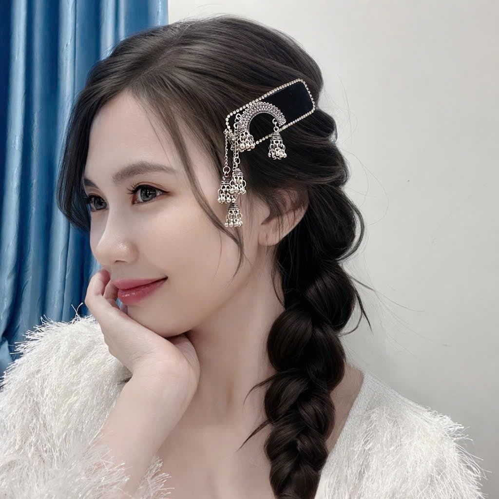 Kẹp Tóc Mái Vải Nhung Phối Chuông Bạc Bohemian - Phụ Kiện Chụp Ảnh, Đi Tiệc Sang Chảnh