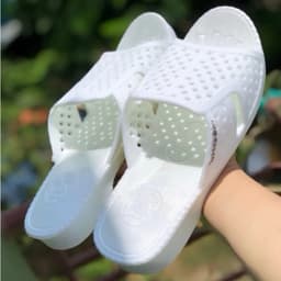 Dép Tổ Ong Đế Dày 3cm Nam Nữ Unisex, Dép Nhựa PVC Dẻo Bền Chống Trượt Đi Trong Nhà Đi Làm Đi Chơi 8