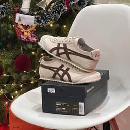 Giày sneaker cổ thấp sọc nâu da lộn dành cho nam nữ full box 3