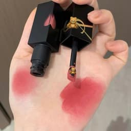 Son kem lì YSL Inks Blur 3