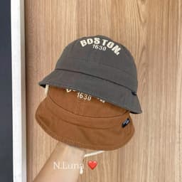 Mũ Bucket Bé Trai Gái Mũ Chống Nắng Rộng Vành Cho Bé 1-6 Tuổi Mũ Tai Bèo Trẻ Em Thêu Chữ Boston Có Dây Cài Chống Bay 4