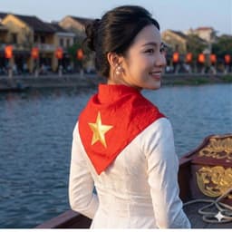 [ 2/9 ] Khăn Rằn Nam Bộ Cờ Đỏ Sao Vàng Thêu Ngôi Sao Quàng Cổ Du Lịch Biểu Diễn Văn Nghệ Vải Mềm Mịn Phụ Kiện Yêu Nước 6