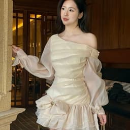 VÁY THIẾT KẾ LỆCH VAI  TAY DÀI ĐÍNH NƠ DỰ TIỆC SANG CHẢNH anan clothing 2