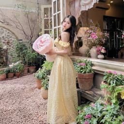 Đầm Ren Thêu Nhũ Dáng Dài Tay Cúp Sò - Đầm Ren Xoè Màu Pastel Cổ Tim, Thanh Lịch, Ananclothing 2