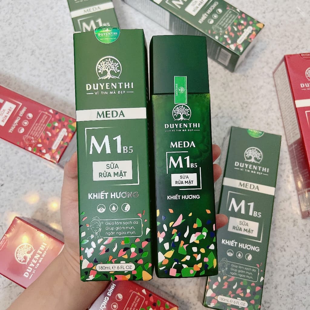 Sữa Rửa Mặt Khiết Hương M1B5 Duyên Thị 180ml - Sữa rửa mặt tạo bọt sẵn Duyên Thị Sạch sâu, kiềm dầu, ngăn ngừa mụn 180ml