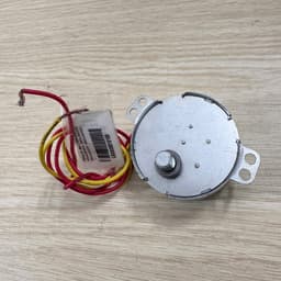 Động cơ đảo quạt điều hòa Daikiosan DM103 hàng chính hãng 2