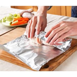 Giấy Bạc Bọc Thực Phẩm Seven Cooking Foil Hàn Quốc 25cm  – An Toàn, Tiện Lợi, Đa Năng 3