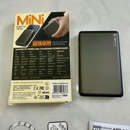 Pin dự phòng sạc nhanh 20W không dây Remax CX09 10.0000mah và 22.5W REMAX RPP-602 10.000mah 4