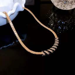 Vòng Cổ Bản To Mạ Vàng Phong Cách Vintage – Dây Chuyền Họa Tiết Vằn Đen Trắng Đính Đá Lấp Lánh Dự Tiệc 2
