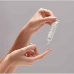 Kem mắt Swissline CSW Brightening Eye Veil SPF 50 PA+++ che quầng thâm chống UV dưỡng sáng da mắt 2