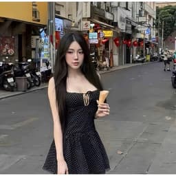 Đầm 2 Dây Chấm Bi Đen Dáng Xòe Ôm Ngực Buộc Dây Sexy Ngắn Đi Chơi Mùa Hè 5