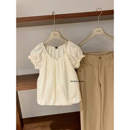 𝑨𝒏𝒏 𝑺𝒕𝒖𝒅𝒊𝒐  [SẴN] 𝐖𝐆𝐖𝐄/ Áo Babydoll Nữ Thô Boi Dáng Bí WG.WE 8740 Cổ Tròn Tay Bồng Ngắn Thêu Hoa Vintage 3