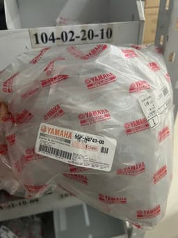 Kính đèn biển số chính hãng Yamaha  cho xe Sirius, Jupiter, 3