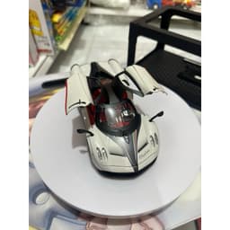 🚗 Mô hình xe thể thao Pagani Huayra – Siêu phẩm sưu tầm 1