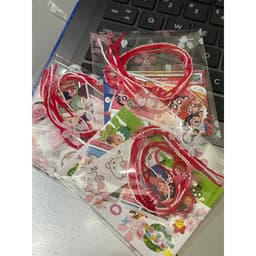tlhh | Vòng tay sợi chỉ đỏ trắng handmade Chaing Mai cheapmoment với PerthSanta, WilliamEst, JuniorMark, SkyNani GMMTV 7
