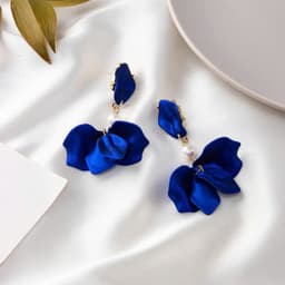 Khuyên Tai Nữ Cánh Hoa Xanh Nổi Bật - Phụ Kiện Trang Sức Cao Cấp Chụp Ảnh Art, Cô Dâu, Dự Tiệc 2