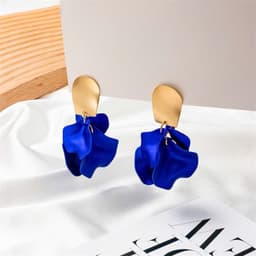 Khuyên Tai Nữ Cánh Hoa Xanh Nổi Bật - Phụ Kiện Trang Sức Cao Cấp Chụp Ảnh Art, Cô Dâu, Dự Tiệc 3
