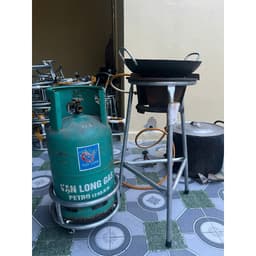 [Hàng siêu cấp] Giá đỡ bình gas có 3 bánh xe xoay 360 độ chốt khóa An toàn tiện lợi di chuyển dễ dàng hàng dày dặn 8