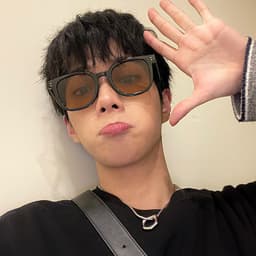 Kính râm mát thời trang nam nữ  NARO EYEWEAR được thiết kế 2 chấm kết hợp với nhiều tone màu đẹp 3321 5
