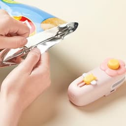 Máy hàn miệng túi mini cầm tay kèm dao nhỏ. Máy ép nhiệt niêm phong túi nilon, bảo quản thực phẩm tiện lợi - Majehome 4