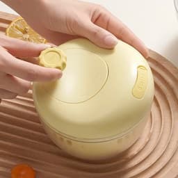 Rổ vắt rau củ quả mini tiện lợi. Rổ quay ly tâm làm khô rau củ nhanh chóng - Majehome 4