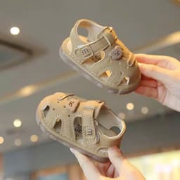 Dép Sandal Tập Đi Cho Bé 2026 Có Tiếng Kêu Siêu Nhẹ Đế Êm Chống Trượt An Toàn Cho Bé Trai Bé Gái (M02) 8