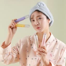 Bàn chải đánh răng du lịch kèm hộp đựng kem đánh răng mini. Bàn chải răng du lịch nhỏ gọn tiện lợi - Majehome 4