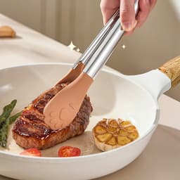 Kẹp thức ăn silicon hình gấu dễ thương. Kẹp gắp đồ nướng chịu nhiệt an toàn - Majehome 3
