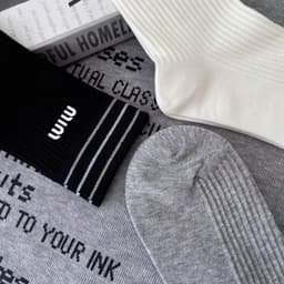 [COMBO 5-10 ĐÔI] Tất cotton thời trang dành cho nữ màu đen trắng xám sọc dễ thương thiết kế đơn giản (Tv) 5
