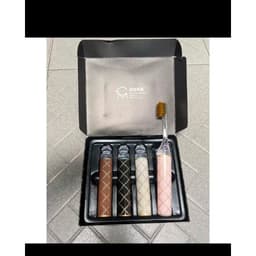 Bộ 4 Chiếc Bàn Chải "Hoàng Gia" Sang Chảnh Dành Cho Nam Và Nữ Gấp Gọn Tiện Lợi Thích Hợp Dễ Dùng Khi Đi Du Lịch.(001) 7