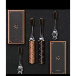Bộ 4 Chiếc Bàn Chải "Hoàng Gia" Sang Chảnh Dành Cho Nam Và Nữ Gấp Gọn Tiện Lợi Thích Hợp Dễ Dùng Khi Đi Du Lịch.(001) 5