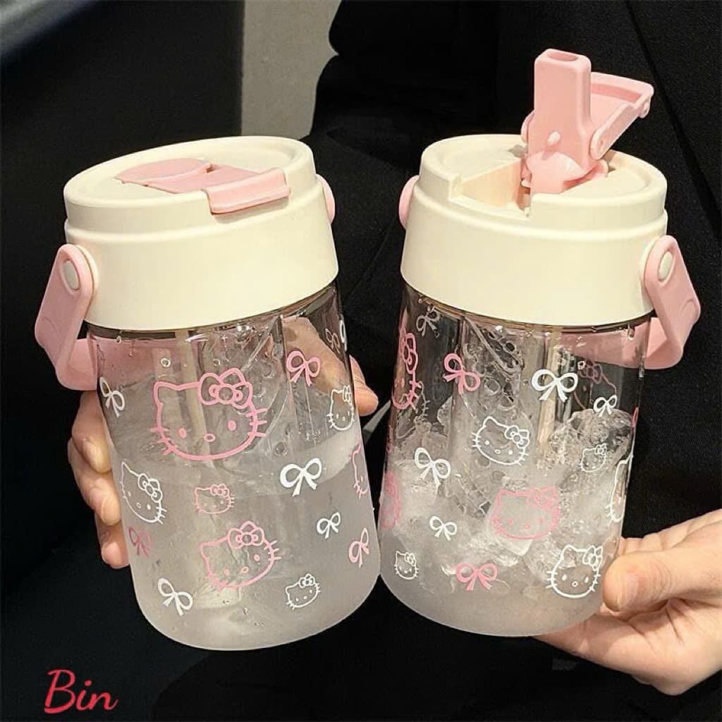 Bình Nước Hello Kitty 600ML Xinh Xắn Tiện Lợi