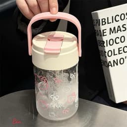 Bình Nước Hello Kitty 600ML Xinh Xắn Tiện Lợi 4